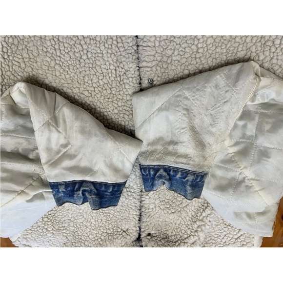 Vintage Levi’s 70505 Sherpa Trucker Jacket Size 42 Light Stonewash USA Made - Picture 12 of 16